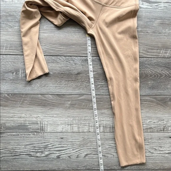 Lululemon High-Waisted Tan Leggings - Picture 7 of 9